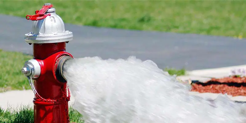 fungsi hydrant pillar dalam memadamkan kebakaran