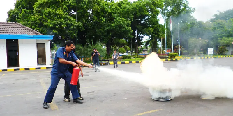 refill apar karawang gratis pelatihan APAR dengan teknisi profesional