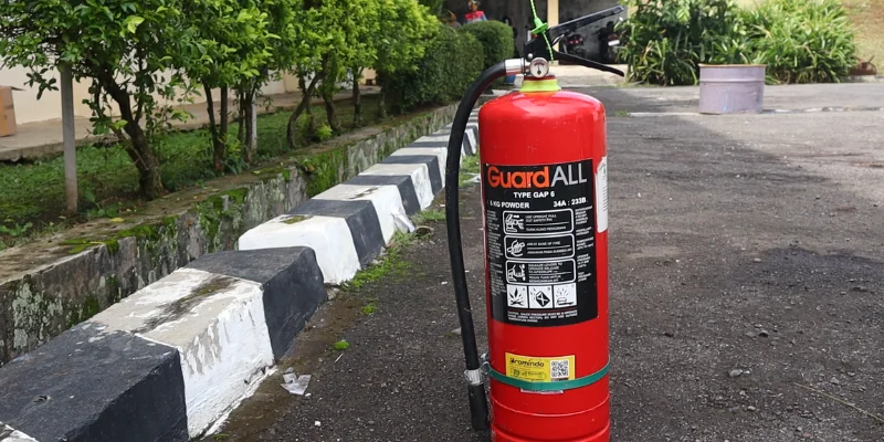 Pabrik kapas selection isi ulang APAR on site.