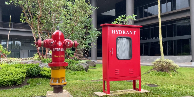 Instalasi proteksi kebakaran UGM hydrant.